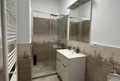 Apartament cu 2 camere decomandat în Central - 2