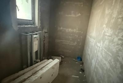 Casă cu 4 camere cu Teren 500 Mp în Central - 9