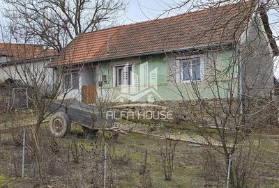 Casă cu 4 camere cu Teren 1036 Mp în Central - 12