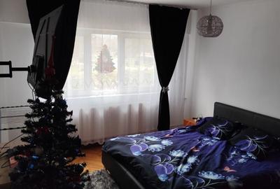 Apartament cu 2 camere decomandat în Central - 3