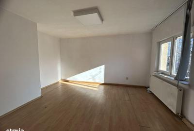 Spațiu comercial, de 150 mp, în Prundu - 4