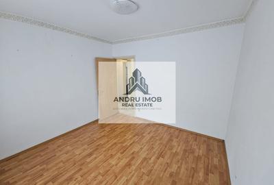 Apartament cu 3 camere decomandat în Dristor - 9