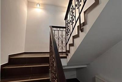 Duplex cu 10 camere cu Canalizare în Eminescu - 31