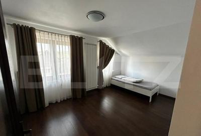 Casă cu 7 camere cu Teren 500 Mp în Central - 14