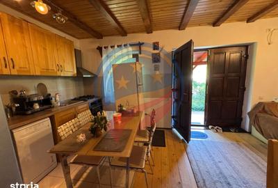 Casă cu 3 camere cu Teren 1603 Mp în Butoiești - 1