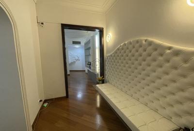 SPATIU DE BIROU/ COMERICIAL DE 160 MP LA INCHIRIERE PE CALEA VICTORIEI - 1