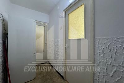 Apartament cu 2 camere semidecomandat, mobilat în Cetate - 2