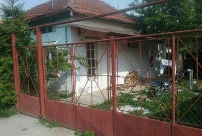 Casă cu 2 camere cu Teren 216 Mp în Zăvoi - 3
