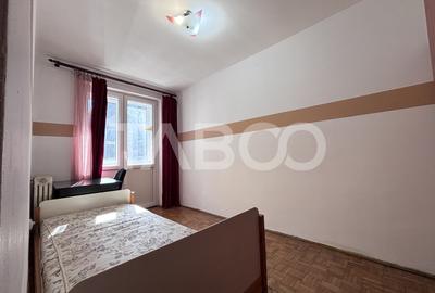 Apartament cu 3 camere decomandat, mobilat în Central