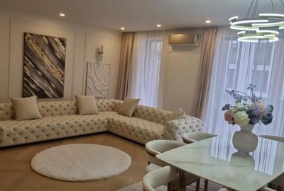 Apartament cu 4 camere, mobilat în Băneasa