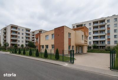 Casă cu 6 camere cu Teren 700 Mp în Militari