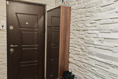 3 CAMERE | INEL 2 | BLOC 2015 - 11