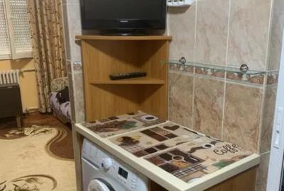 Camera de camin cu baie si bucatarie - zona Uzina 2 - 7