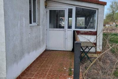 Casă cu 4 camere în Uzlina - 7