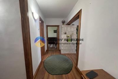 Apartament Darmanesti 3 camere - zona cu vedere spre oras - 1