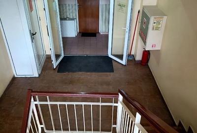 Spatii birouri de inchiriat - 350 m Metrou 1 Decembrie 1918 - 2