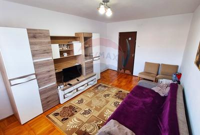 Apartament 3 camere de inchiriat - spatios, complet mobilat si utilat Apartament 3 camere de inchiriat - spatios, complet mobilat si utilat - 3