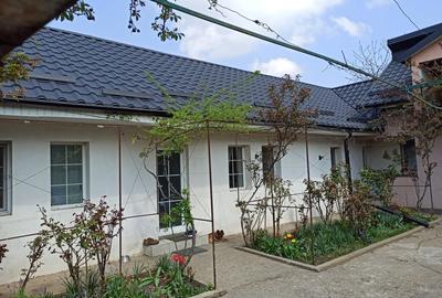 Casă cu 5 camere cu Teren 638 Mp în Tecuci - 8