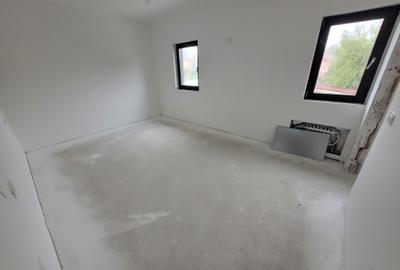 Duplex exclusivist cu drum privat! - 13