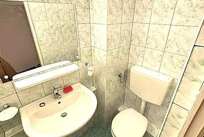 Apartament cu 4 camere decomandat în Complex Studențesc - 7