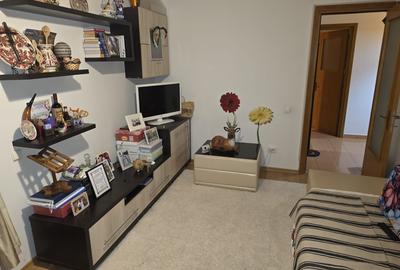 Apartament cu 2 camere decomandat în Trivale