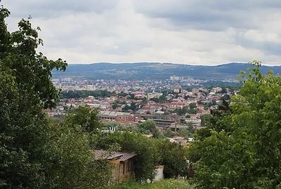 Proprietar Vand Casa individuala si 500 mp de teren
