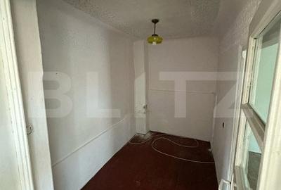 Casă cu Teren 350 Mp în Central - 2