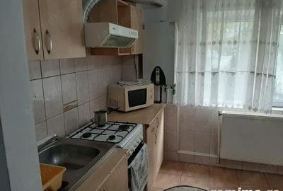 Garsonieră decomandată în Medicină - 2