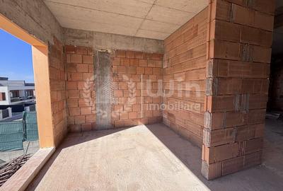 Duplex cu 5 camere cu Canalizare în Iris - 6