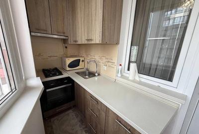 Apartament cu 2 camere semidecomandat în Central