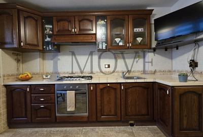 Apartament cu 4 camere semidecomandat, mobilat în P-ța Victoriei - 8