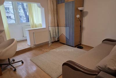 Apartament cu 3 camere decomandat, mobilat în Nerva Traian - 2