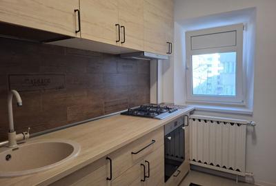 Apartament cu 3 camere decomandat în Vitan Mall - 12