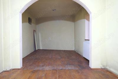 Tei - Petricani, in zona de case, imobil 200 mp. teren plus casa 4 camere din caramida - 3