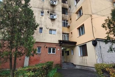 Apartament 2 camere,2 balcoane,  etaj 2, Str. Brandusei, Targu Jiu - 2