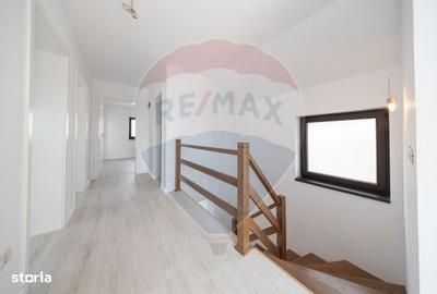 Casă cu 4 camere în Centură - 9