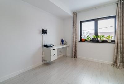 Casa Corbeanca - Curte si liniste - 9