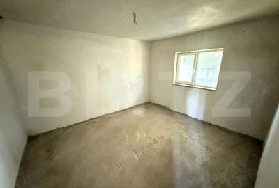 Casă cu Teren 700 Mp în Central - 10