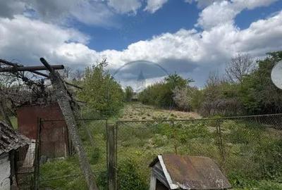 Casă cu Teren 1329 Mp în Reteag