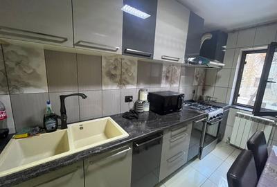 Apartament 3 camere Pictor Grigorescu  - etaj 1 - 73 mp - 1