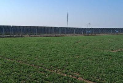 Teren de 3334 mp, în Central