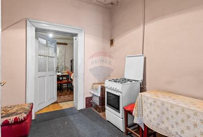 Casa cu teren 454 mp - oportunitate in Bujac - comision 0% - 4