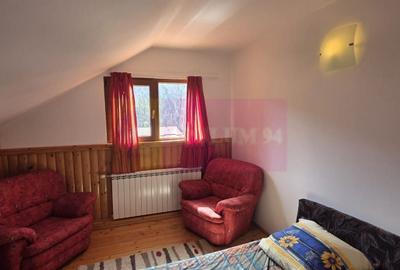 Duplex cu 4 camere cu Canalizare în Central - 29