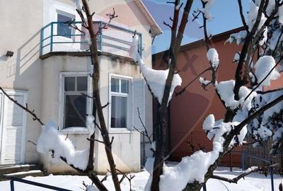 DE VANZARE Casa / Vila cu 6 camere in Popesti-Leordeni - 2