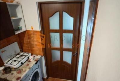 EXCLUSIVITATE! Camera de camin zona Comat - 2