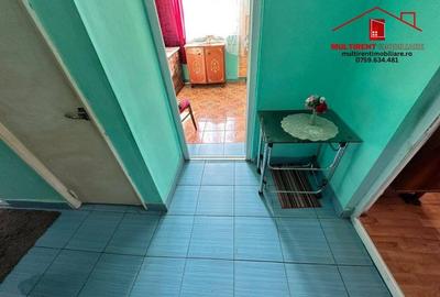 Apartament 3 camere, 63 mp Cartier Neptun, Bloc R - 1