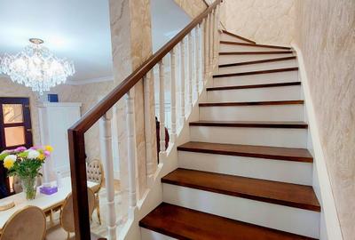 Casa S+P+1+Pod  , 5 Camere  Strada Silvia, Doamna Ghica - 12