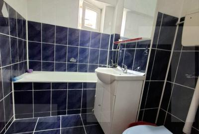 Apartament cu 2 camere semidecomandat, mobilat în Central