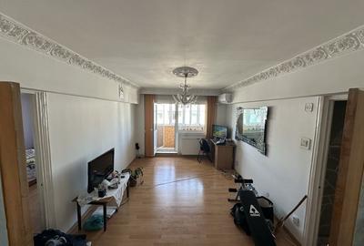 Apartament cu 3 camere semidecomandat în Dristor - 1