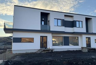 Casă cu 3 camere în Central - 14